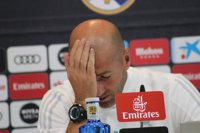Zidane: "No voy a echar mierda a uno o dos cuando hay cosas mal"