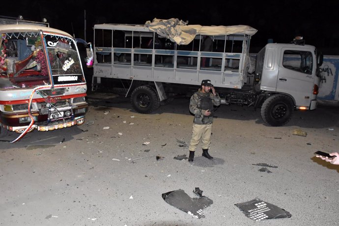 Atentado contra un vehículo policial en Quetta (Pakistán)