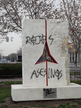 Monumento a las Brigadas Internacionales vandalizado