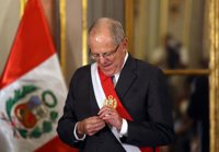 Kuczynski ultima "el gabinete de la reconciliación" para superar la crisis política en Perú