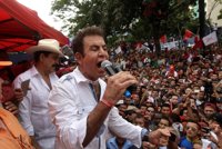 La oposición hondureña convoca para este viernes una marcha para defender a Nasralla como presidente legítimo