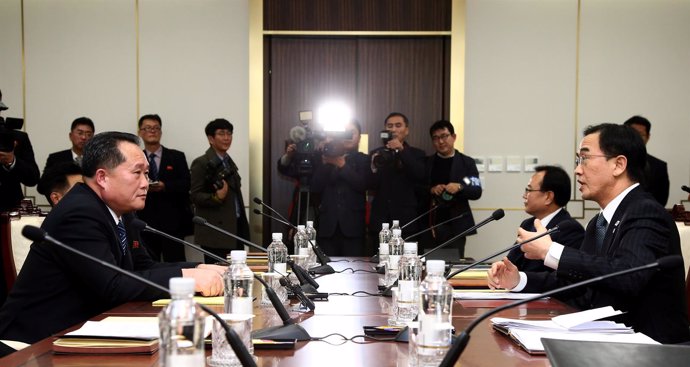 Reunión entre representantes de las dos Coreas en Panmunjom
