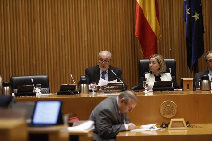 Pedro Solbes comparece en la Comisión de Investigación sobre la crisis 