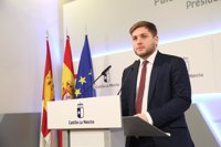 Junta, sobre nombramiento de Esteban: "A Cospedal le falta Nacho Villa para reunir al eje del mal"