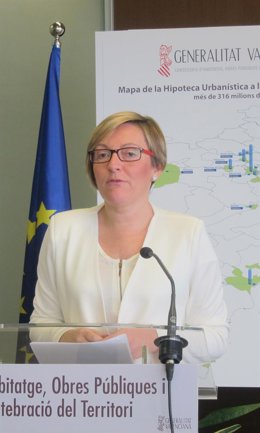  María José Salvador en la rueda de prensa 