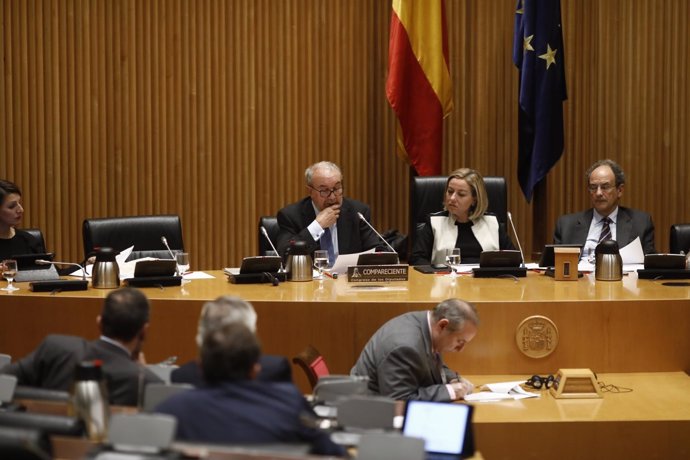 Pedro Solbes comparece en la Comisión de Investigación sobre la crisis 