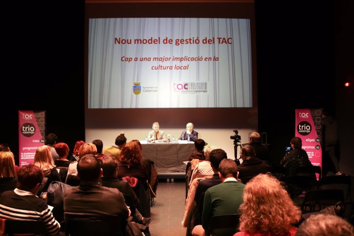 Presentación del nuevo modelo de gestión del Teatro Auditorio de Catarroja 