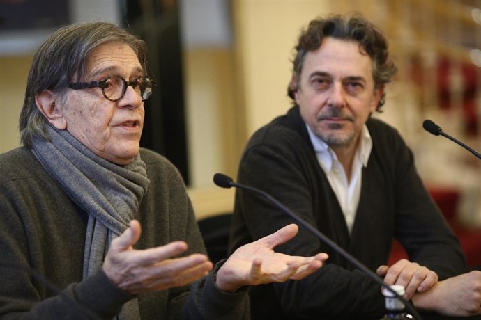 Josep Maria Flotats y Pere Ponce en la presentación de la obra Voltaire/Rousseau