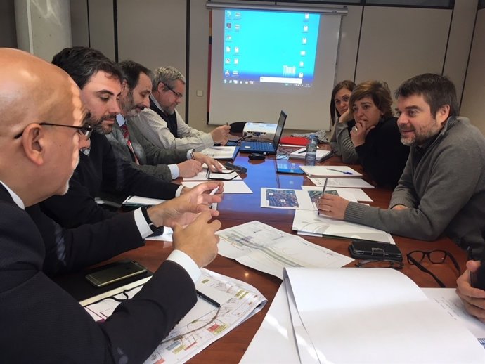 La reunió de la comissió de treball de les estacions de Rodalies de Montcada