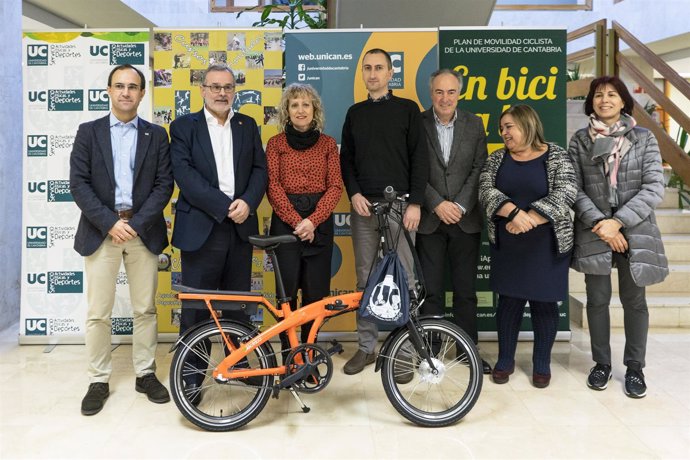 Entrega premio plan movilidad sostenible UC 