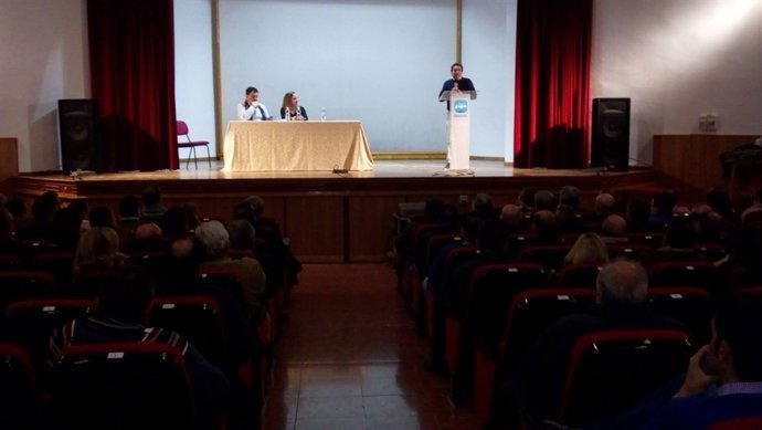 Miguel Moreno interviene en la reunión de Jaén Adelante.