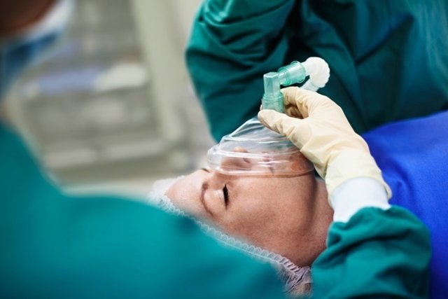 La anestesia general hace más que dormir a los pacientes
