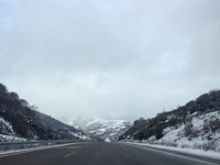 Prohibidos camiones y vehículos articulados en O Cebreiro por la nieve