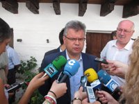 Un juzgado incoa diligencias contra el alcalde de Puente Genil (PSOE)por desobediencia y prevaricación