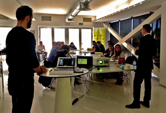 Nota/ Casi Tres De Cada Diez Empresas De La Región Desar Rollan Actividades Inno