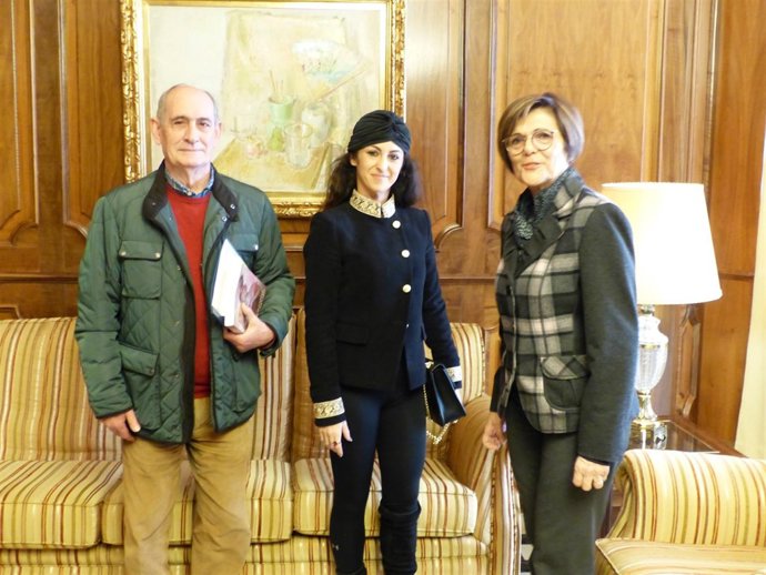 Imagen de la recepción ofrecida por la presidenta de la Asamblea