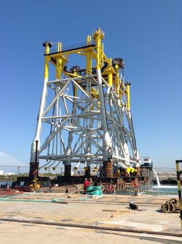 Navantia embarca con éxito la primera jakect de la subestación Wikinger