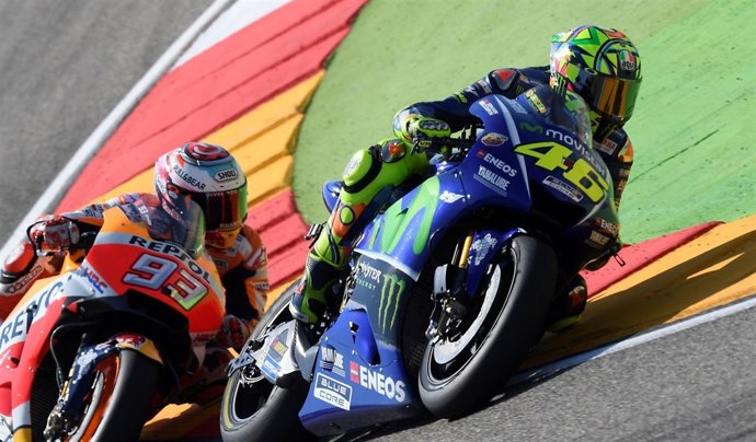 Valentino Rossi (Movistar Yamaha MotoGP) y Marc Márquez (Repsol Honda Team)