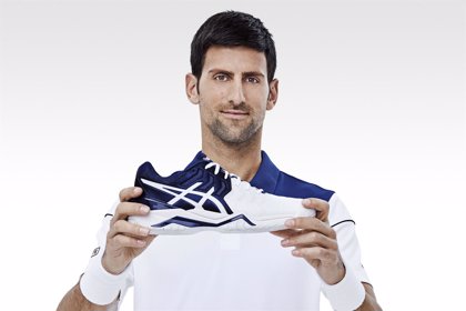 Djokovic jugará con la nueva zapatilla 'Gel-Resolution Novak' de ASICS en  Australia