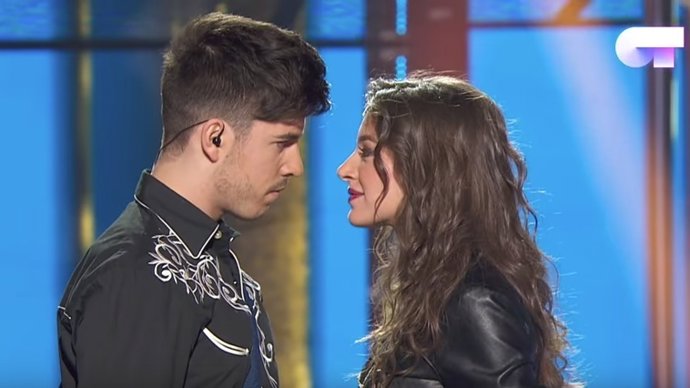 Ana Guerra y Roi