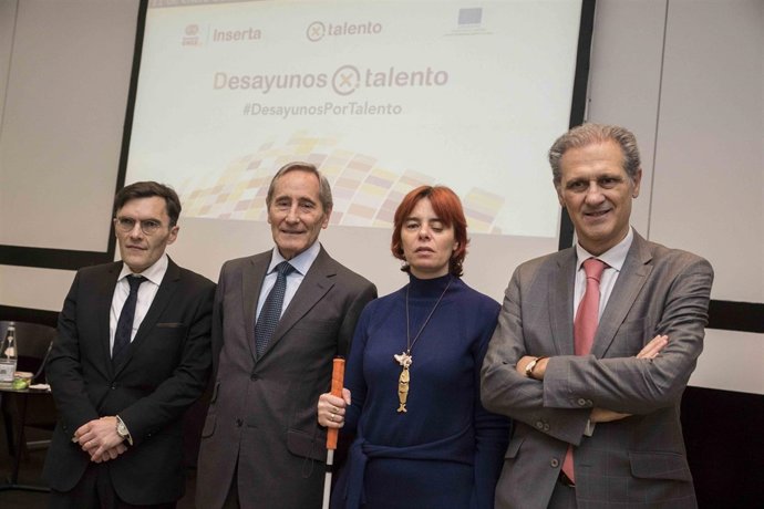 Participantes en el Desayuno por Talento de Ilunion