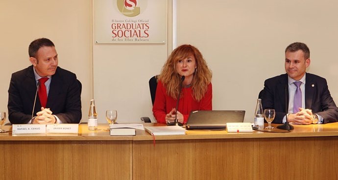 La presidenta del Colegio de Graduados Sociales de Baleares