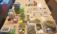 Detenido un vecino de Pamplona por menudeo de marihuana y hachís en Ansoáin