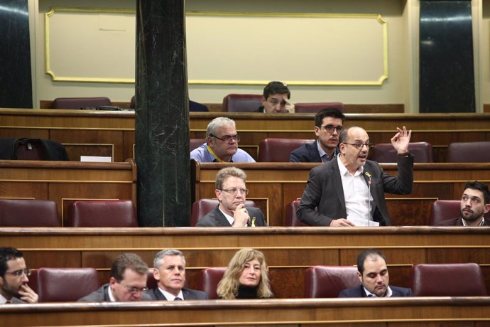 Carles Campuzano en la sesión de control en el Congreso