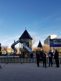 Madrid renueva 35 áreas infantiles, instala 54 áreas nuevas de mayores y 6 innovadoras de street workout
