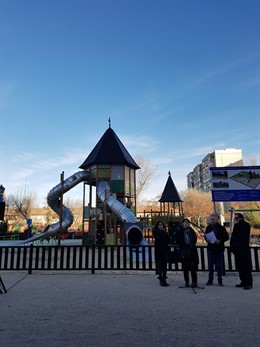 Una de las áreas infantiles renovadas