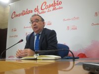 PSOE asegura que el dato de lista de espera sanitaria ha "mejorado sensiblemente"