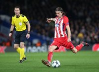 Filipe Luis será baja ante el Eibar