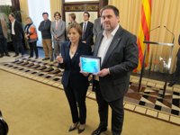 Junqueras loa el patriotismo y compromiso de Forcadell y advierte: "El camino continúa"