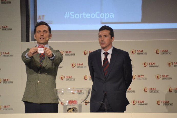 Guillermo Amor durante el sorteo de cuartos 