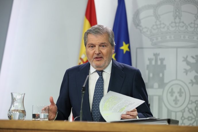Méndez de Vigo en la roda de premsa posterior al Consell de Ministres