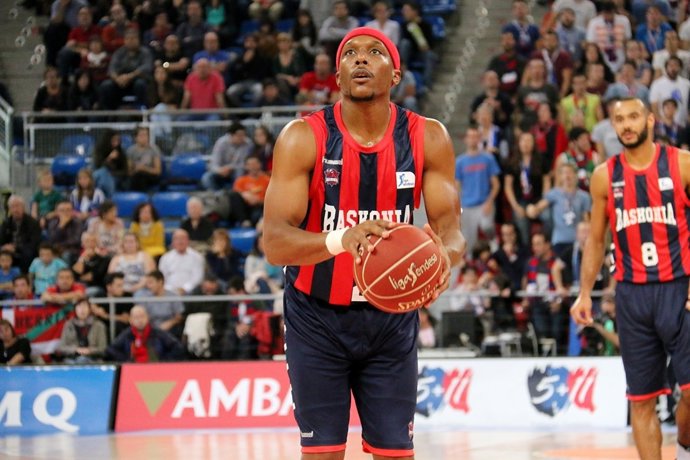 Josh Akognon Baskonia