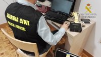 Cuatro detenidos por pornografía infantil, agresión y abuso a menores en una operación iniciada en Navarra
