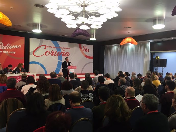 Formoso abre el congreso provincial del PSOE de A Coruña