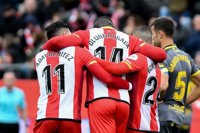 El Girona golea a Las Palmas al ritmo de Olunga