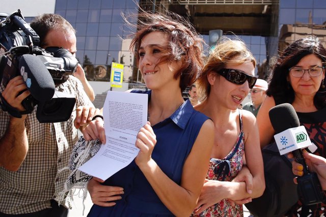 Juana Rivas, a su salida de los juzgados de Granada este martes