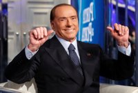 Berlusconi advierte que el M5S es "el más peligroso de los postcomunistas"
