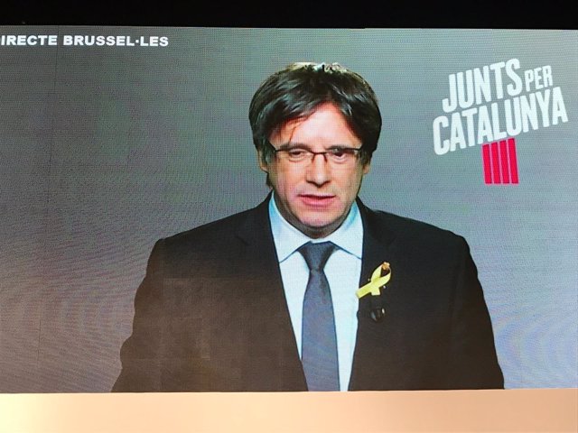 C.Puigdemont en un acto de JuntsxCat
