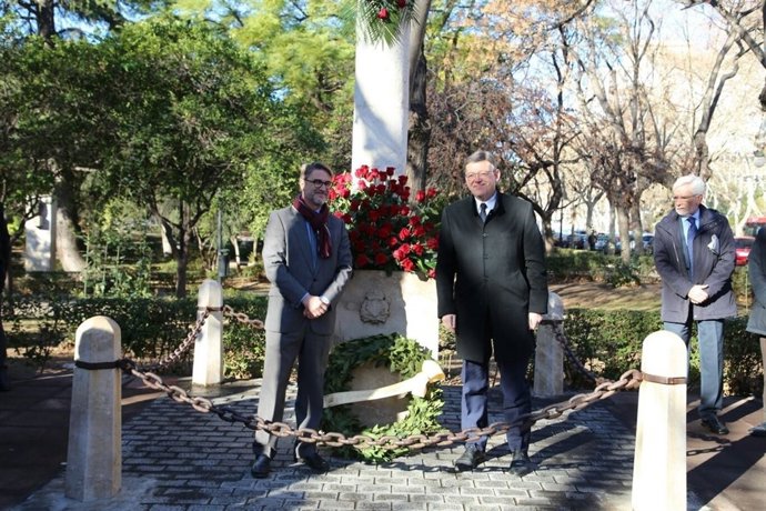 Homenaje al profesor Manuel Broseta