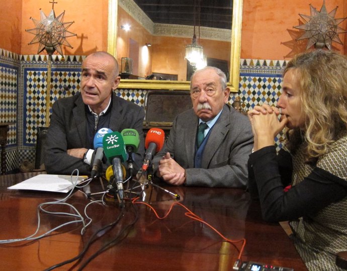 Antonio Muñoz y Antonio Zoido, en rueda de prensa                       