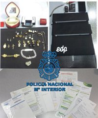Detenidos por hacerse pasar por trabajadores de la Junta para robar joyas