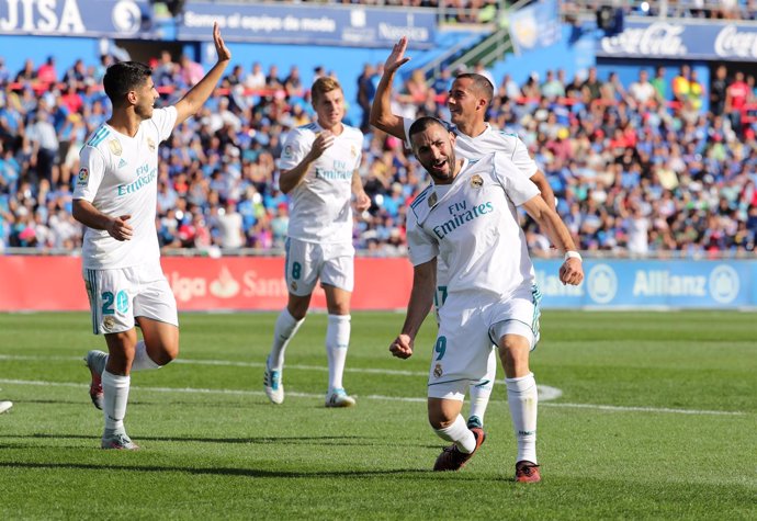 Benzema celebra su gol en el Coliseum Alfonso Pérez