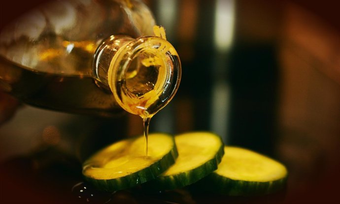 Investigación UMA Predimed aceite de oliva virgen extra AOVE alimentación salud