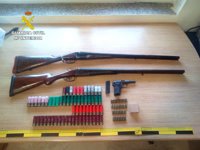Dos miembros de un clan familiar detenidos y tres armas intervenidas tras un tiroteo en Loja (Granada)
