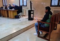 Condenado a tres años de cárcel por abusos sexuales continuados a la hija de su ex pareja