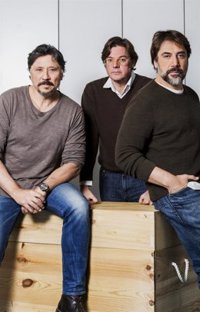 Javier y Carlos Bardem junto a Álvaro Longoria se embarcan con Greenpeace para reclamar un Santuario Antártico